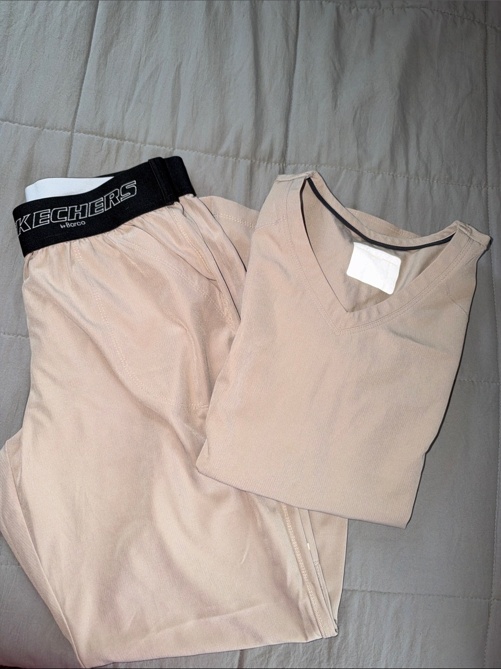 Skechers Women's Beige V-Neck scrub set with Black Logo Waistband